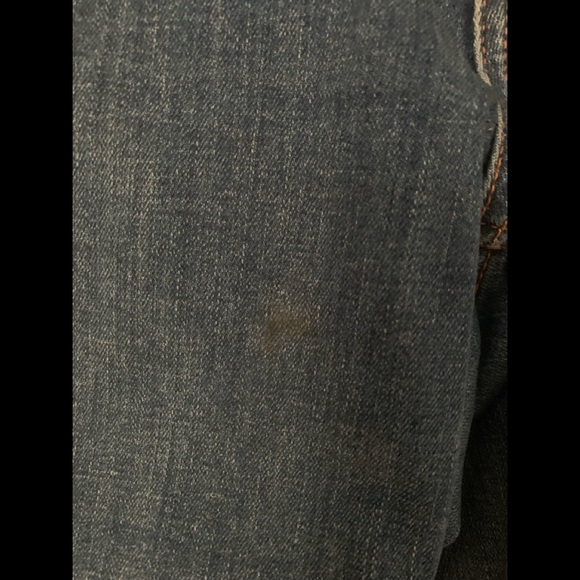 Distressed Old Navy Jeans ๐ Ankle-cut! - Picture 3 of 5
